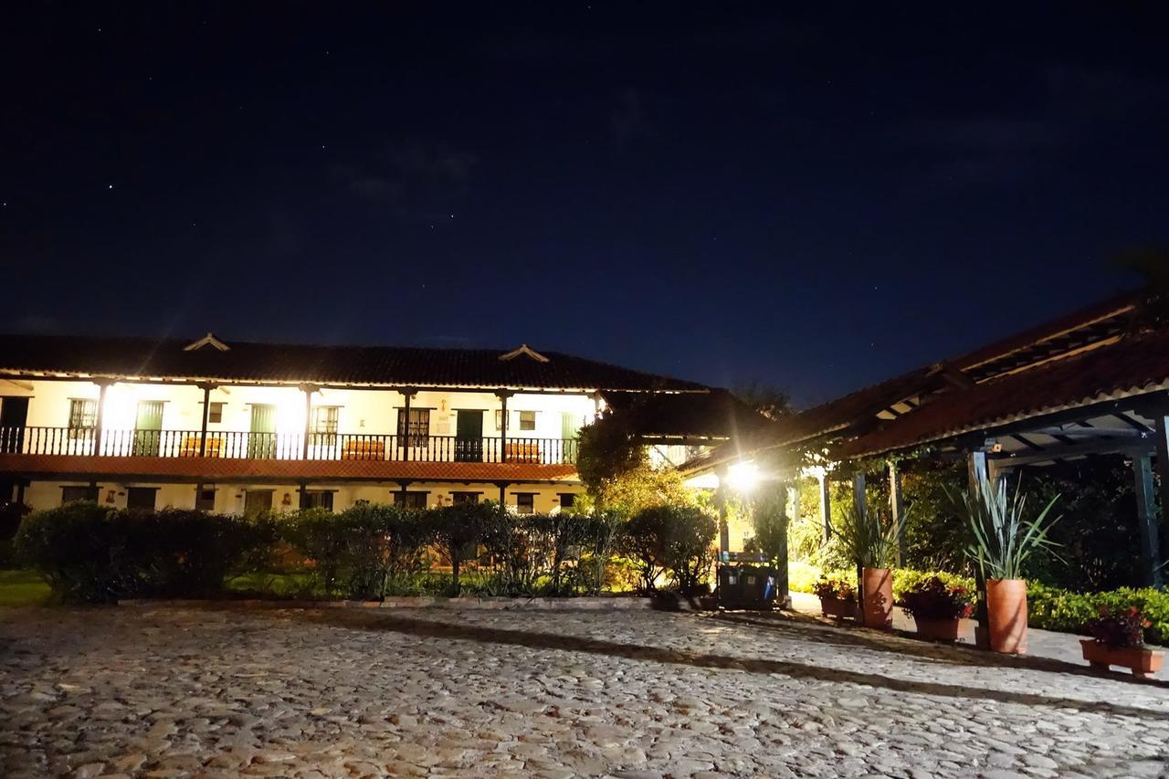 Hotel Andres Venero Villa de Leyva Exterior foto